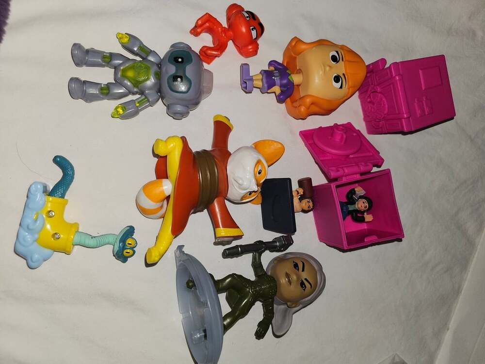 McDonald's Happy Meal Mixed Lot Of Action Figures Toys
